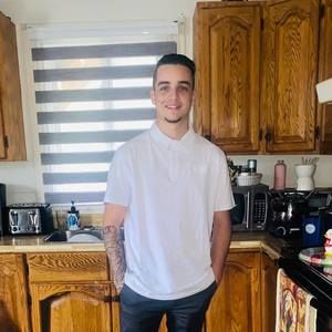 Meet your Posher, Christopher